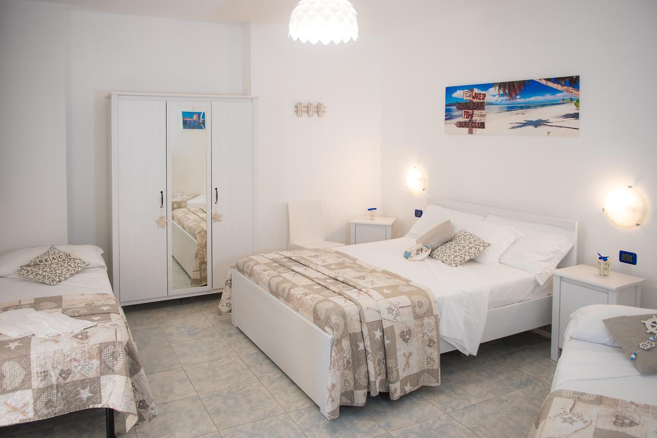 Hotel San Giovanni Полиняно а Маре Екстериор снимка