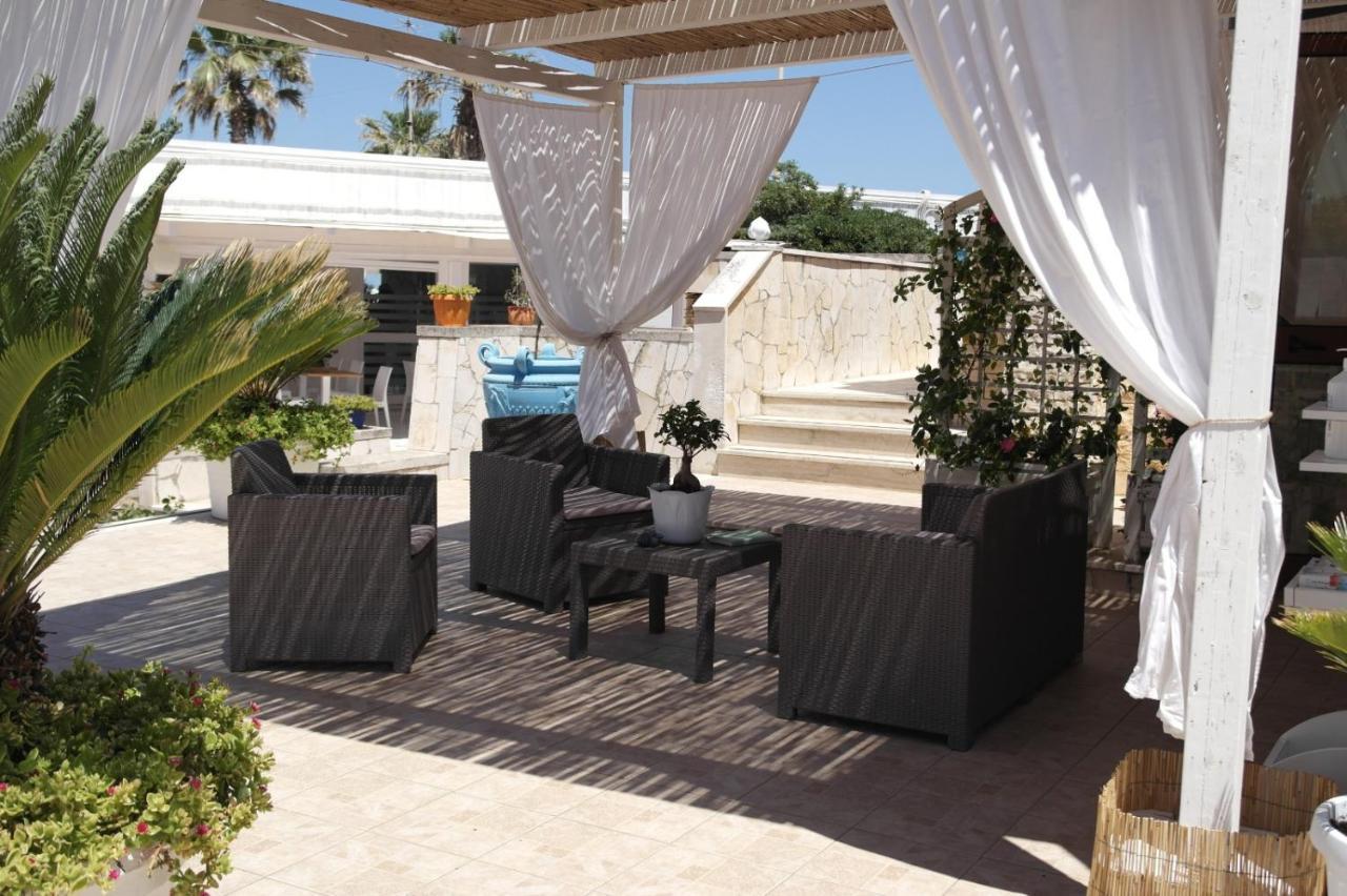 Hotel San Giovanni Полиняно а Маре Екстериор снимка